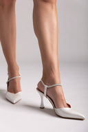 Γόβες slingback μυτερές με στρας TFP - Λευκό Πέρλα - thefashionproject.gr - TFP