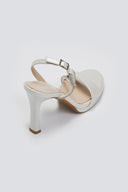 Πέδιλα δερμάτινα με στρας Ragazza 0996 - Λευκό Πέρλα - thefashionproject.gr - RAGAZZA