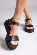 Σανδάλια flatforms δερμάτινα με μπαρέτα Estil