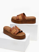 Σανδάλια flatforms δερμάτινα με περαστές φάσες Estil - Ταμπά - thefashionproject.gr - Estil