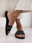 Σανδάλια με πλεκτή ψάθινη φάσα Estil - Μαύρο - thefashionproject.gr - Estil