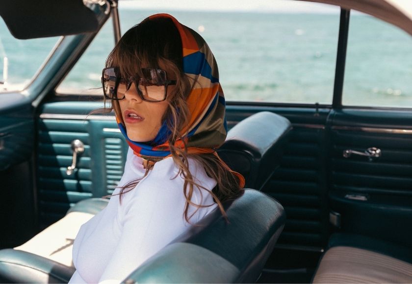 What to Wear to a Beach Party - Summer Festival: Comfortable & Stylish - thefashionproject.gr