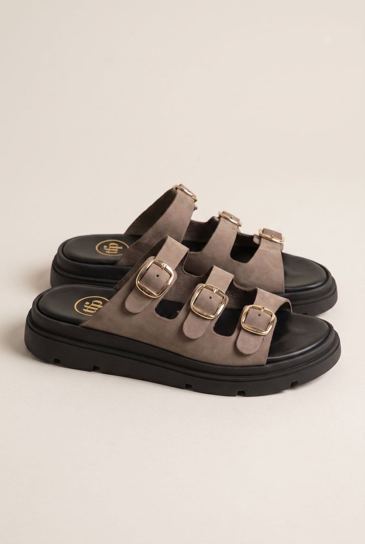 Leather Flatform Sandals Three Straps - Taupe-Flatform Sandals, Leather Sandals, Sandals, Shoes, TFP Collection, Women’s Collection, All, Summer Shoes Sale, Summer Sandals Sale, Sales, All but outlet, Shoes Sales, Recommended products (Seguno), Gifts 50€ & Under, The Fashion Edit, Leather Shoes, SS 2026 Collection, TFP/Estil, Sandals New & Selected, Sandals SALE