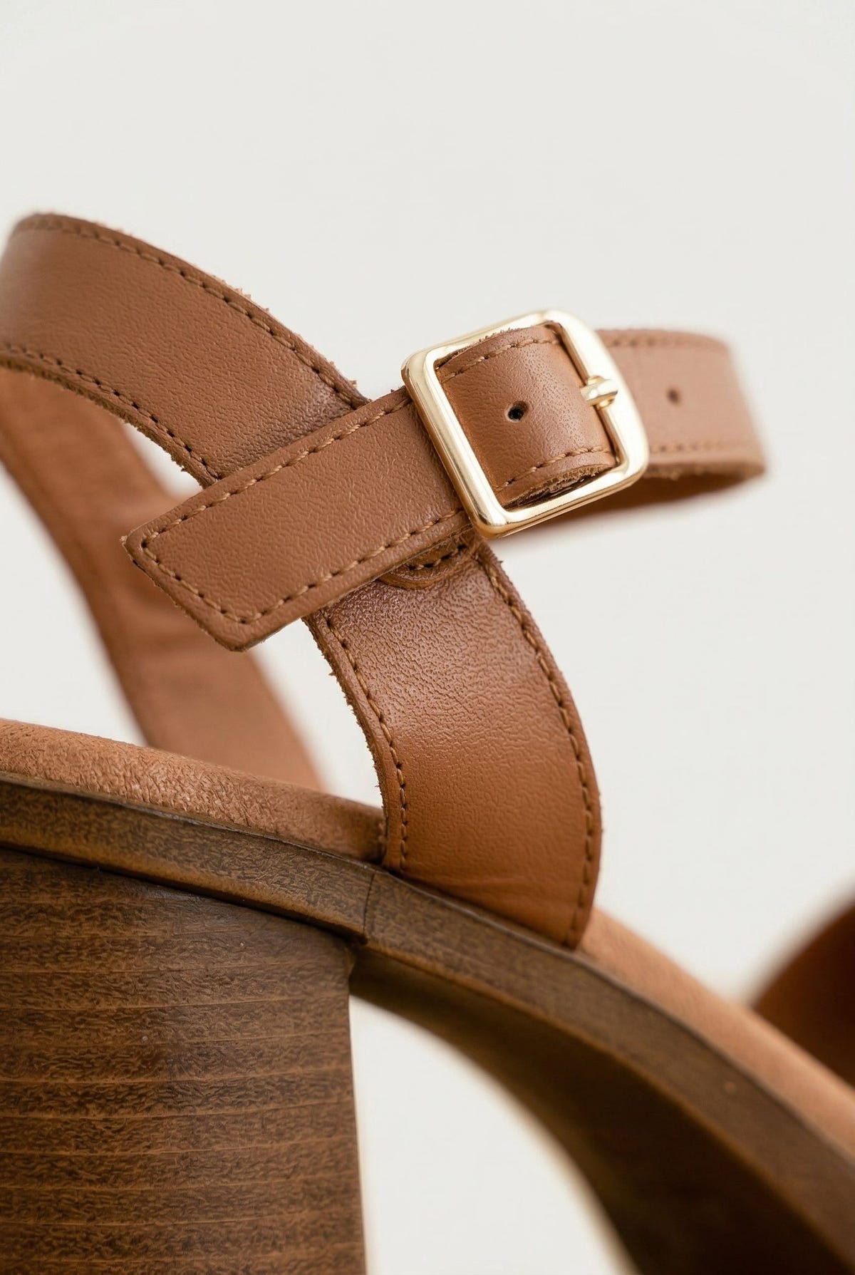 Leather Sandals with Ankle Strap - Tan-Heeled Sandals, Block Heel Sandals, High Heel Sandals, Shoes, Ragazza, Women’s Collection, All, Summer Shoes Sale, Sales, All but outlet, Last Pieces Shoes, Editor’s Choice, Shoes Sales, Recommended products (Seguno), Gifts 70€ & Under, Last Pieces, Leather Shoes, SS 2026 Collection, Spring/Summer Collection, Ragazza New & Selected, Heeled Sandals SALE
