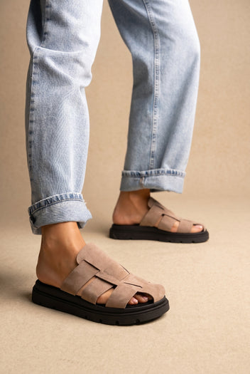 in camoscio Flatform Clogs - Stone