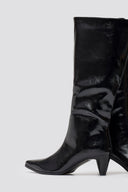 Pointed Crinkled Patent Boots with Kitten Heel - Black Crinkled Patent