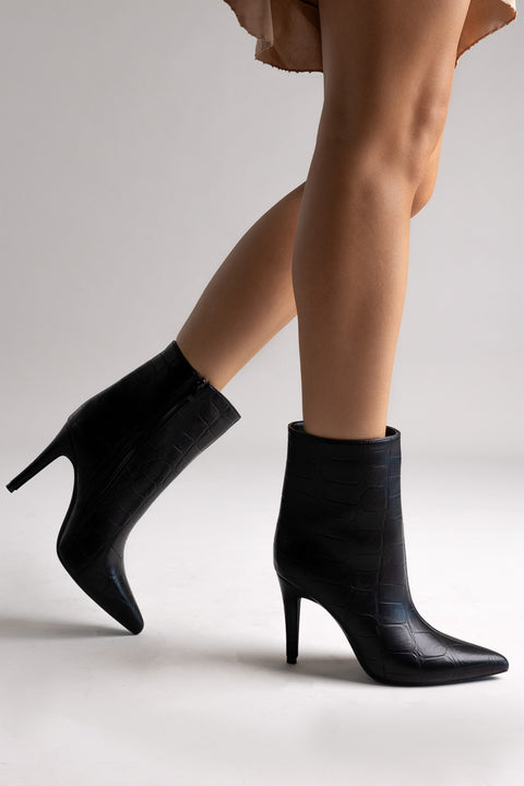 Pointed Croc-Effect Ankle Boots - Black Croc
