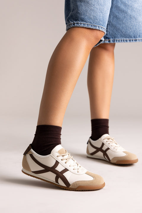 Low Top Bicolor Sneakers - Beige Matte