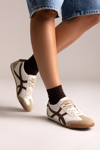 Low Top Bicolor Sneakers - Beige Matte