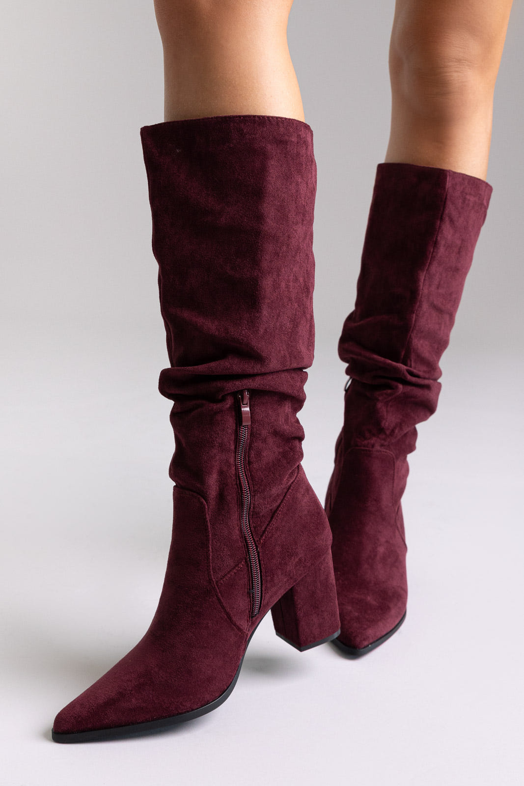 Boots Pointed Toe - Burgundy Suede