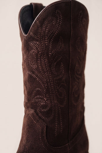 Cowboy Boots Mid Calf - Brown Suede