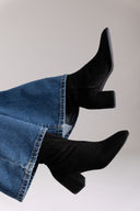 Μποτάκι Corina με χαμηλό τακούνι - Μαύρο Σουέτ