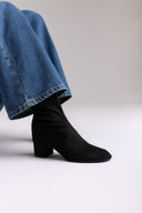 Μποτάκι Corina με χαμηλό τακούνι - Μαύρο Σουέτ