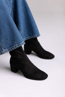 Μποτάκι Corina με χαμηλό τακούνι - Μαύρο Σουέτ