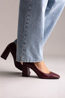 Γόβες με τετράγωνο τακούνι TFP - Μπορντό Ματ