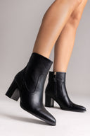 Μπότες αστραγάλου με χοντρό τακούνι - Μαύρο ματ