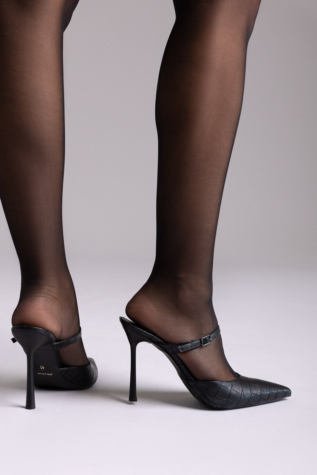 Mules stiletto con Croc estampado - Coco negro