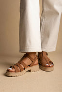 Sandali in camoscio con cinturino alla caviglia - Cuoio Suede