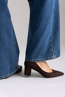 Γόβες με τακούνι block και μυτερή μύτη TFP - Καφέ Σουέτ