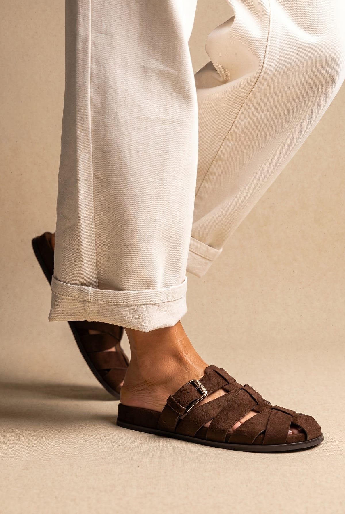 Fisherman Sandals - Brown Suede