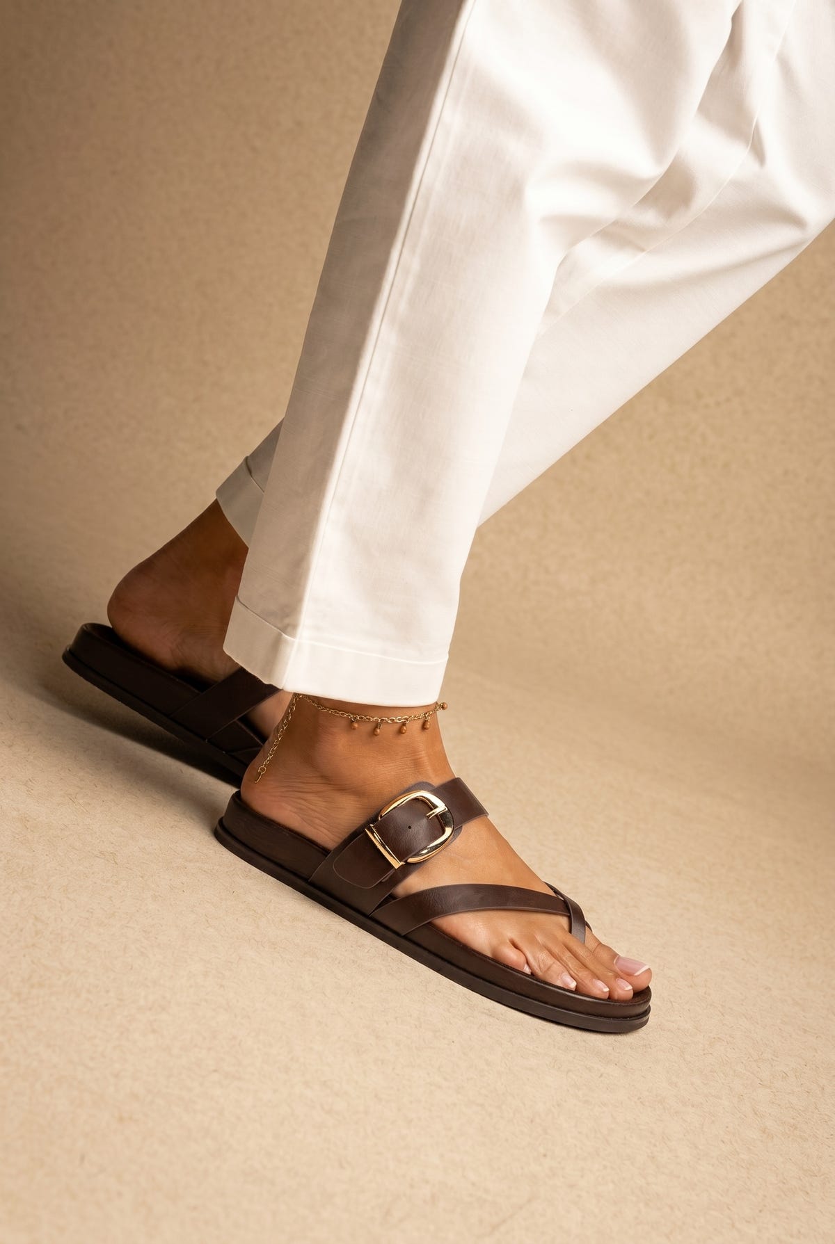 Crossover Sandals - Brown Matte