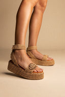 Flatform Sandals - Tan Raffia