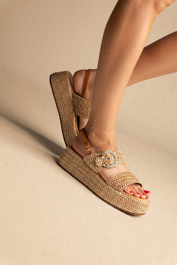 Sandálias flatform - Ráfia camel
