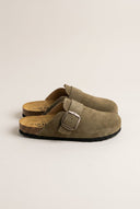 Clogs Memory Foam Footbed - Khaki Green Suede-Clogs, Shoes, Plakton, Women’s Collection, All, Summer Shoes Sale, Sales, All but outlet, Mid Season/Fall Transitional Shoes, Editor’s Choice, Shoes Sales, Recommended products (Seguno), Gifts 50€ & Under, Leather Shoes, Boho Collection, SS 2026 Collection, Spring/Summer Collection