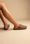 Comfort Clogs - Brown Suede