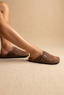Comfort Clogs - Brown Suede