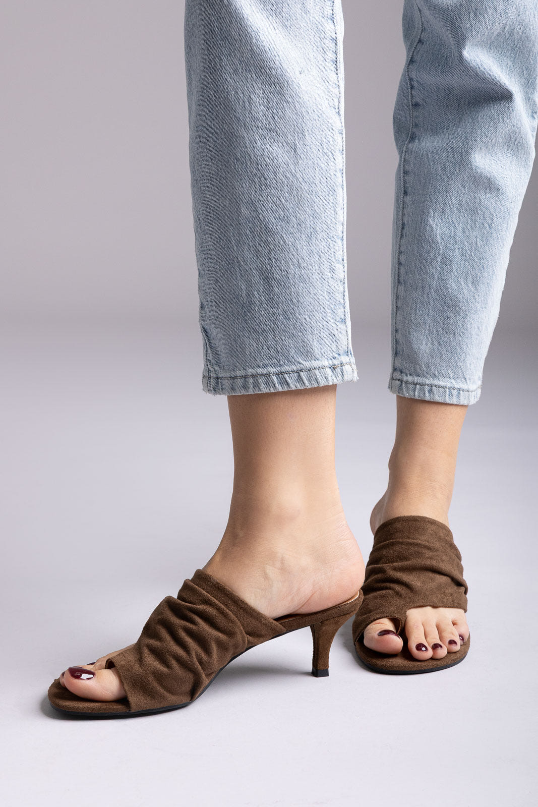 Kitten Heel Mules - Brown Suede