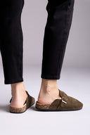 Suede Clogs - Olive Suede