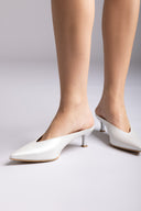 V Cut Kitten Heel Mules - Pearl White
