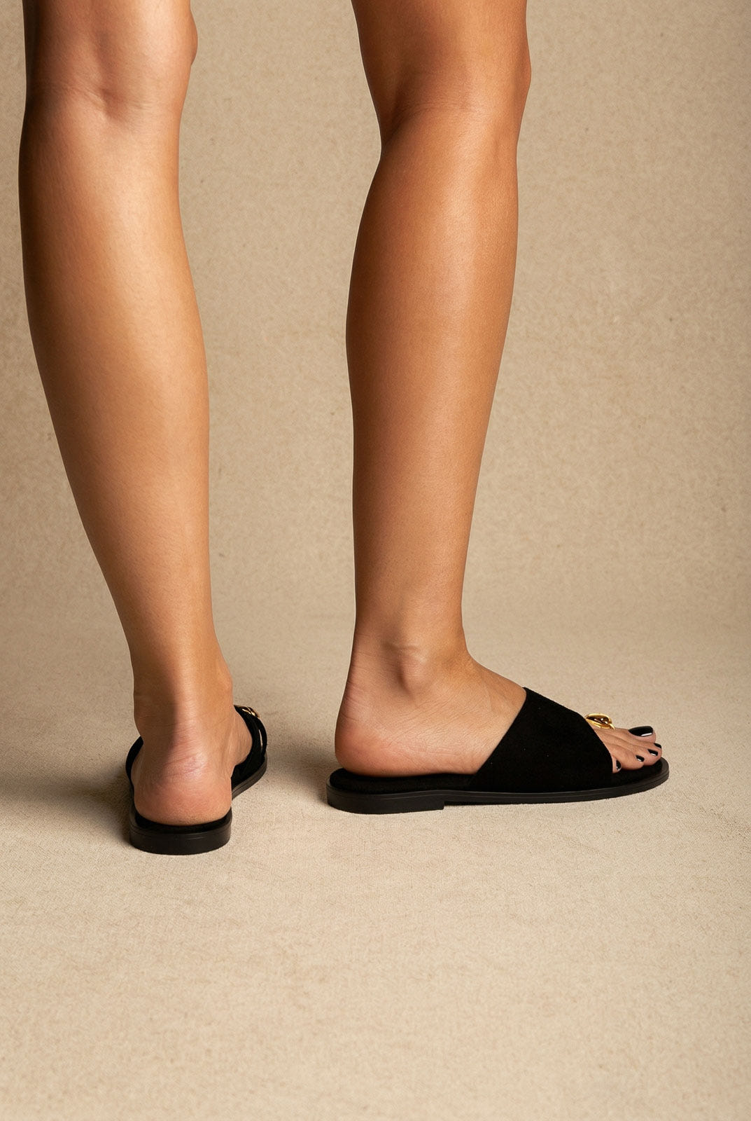 Toe Ring Sandali - Nero Suede