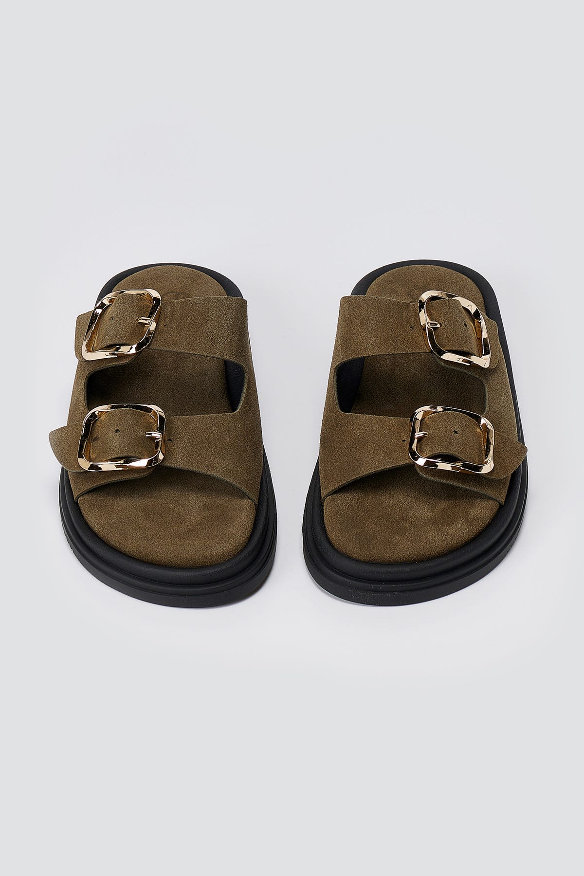 Sandalias de plataforma - Ante oliva