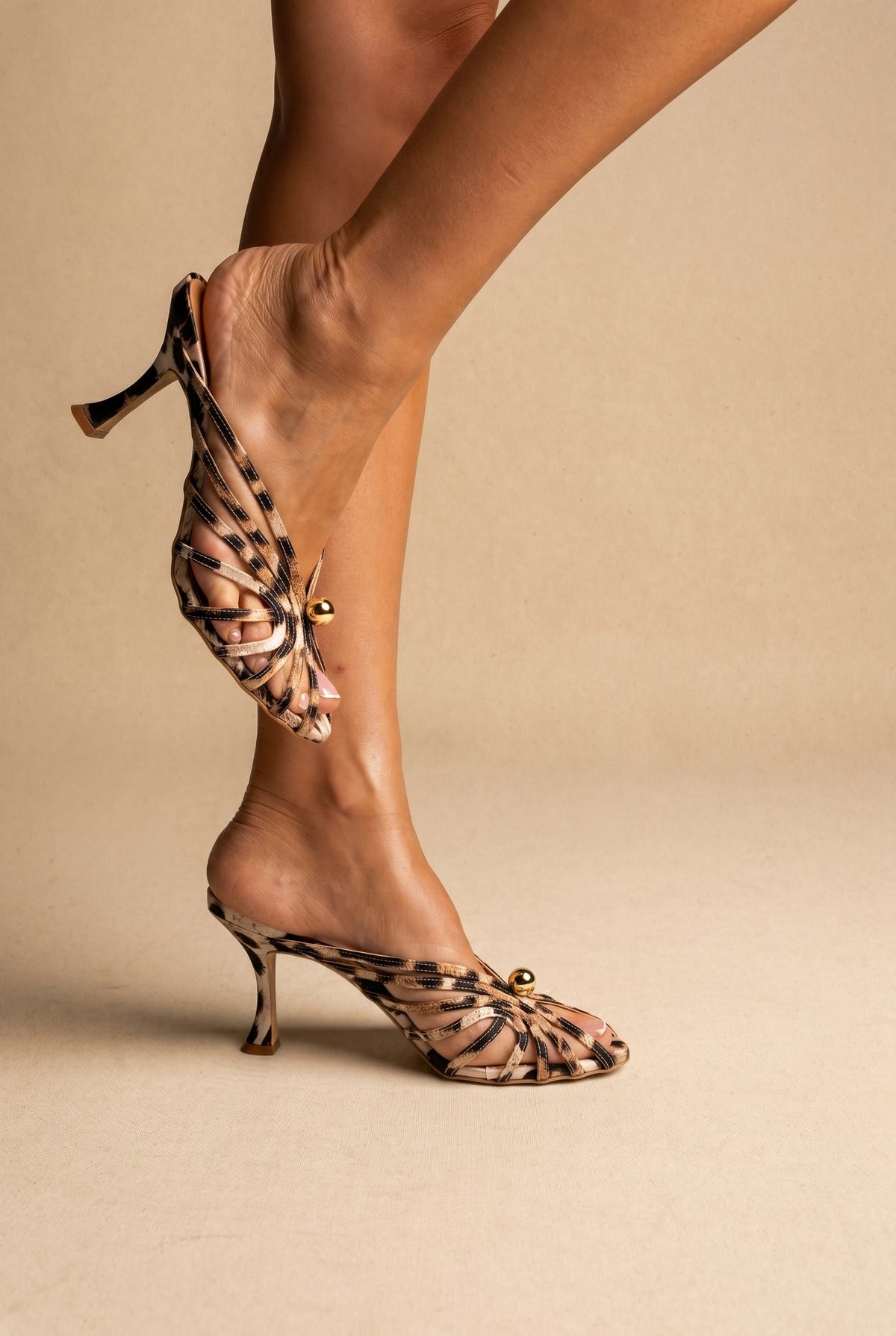 Mules perla tira con tacón fino - Satén leopardo