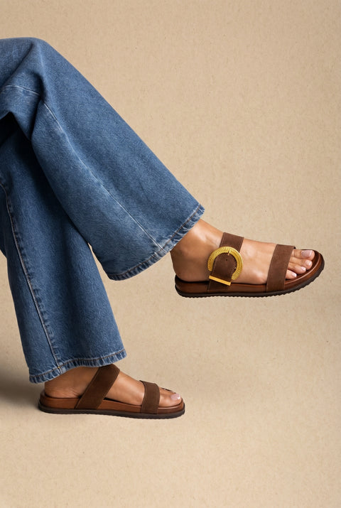 Buckle Sandals Oversized Detail - Brown Suede