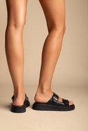 Sandálias flatform fivela Straps - Preto Matte