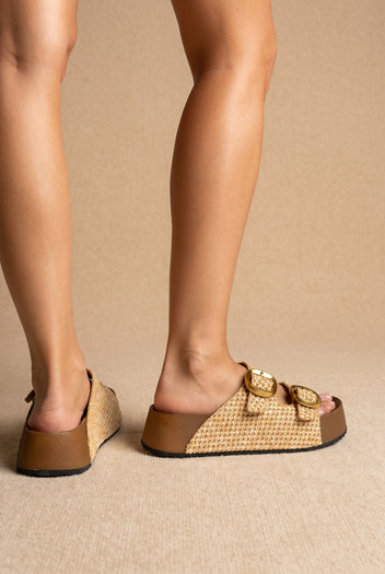 Flatform Sandals Buckle Detail - Beige Raffia
