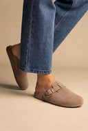 Clogs Buckle Detail - Taupe Suede-Best Sellers, Clogs, Shoes, Fantasy Sandals, Women’s Collection, All, Best Seller Shoes, Summer Shoes Sale, Sales, All but outlet, Mid Season/Fall Transitional Shoes, Editor’s Choice, Shoes Sales, Trending Now, Recommended products (Seguno), Gifts 50€ & Under, The Fashion Edit, Leather Shoes, SS 2026 Collection, Spring/Summer Collection
