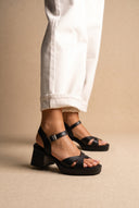 Sandalias con tira al tobillo - Negro Mate