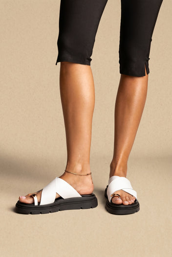 Toe Ring Flatform Sandali - Bianco Opaco