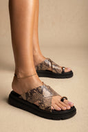 Sandales à anneau d’orteil Flatform - Beige Snake Print