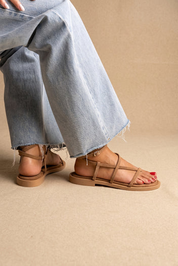 Sandalias de tiras con correa al tobillo - Ante beige