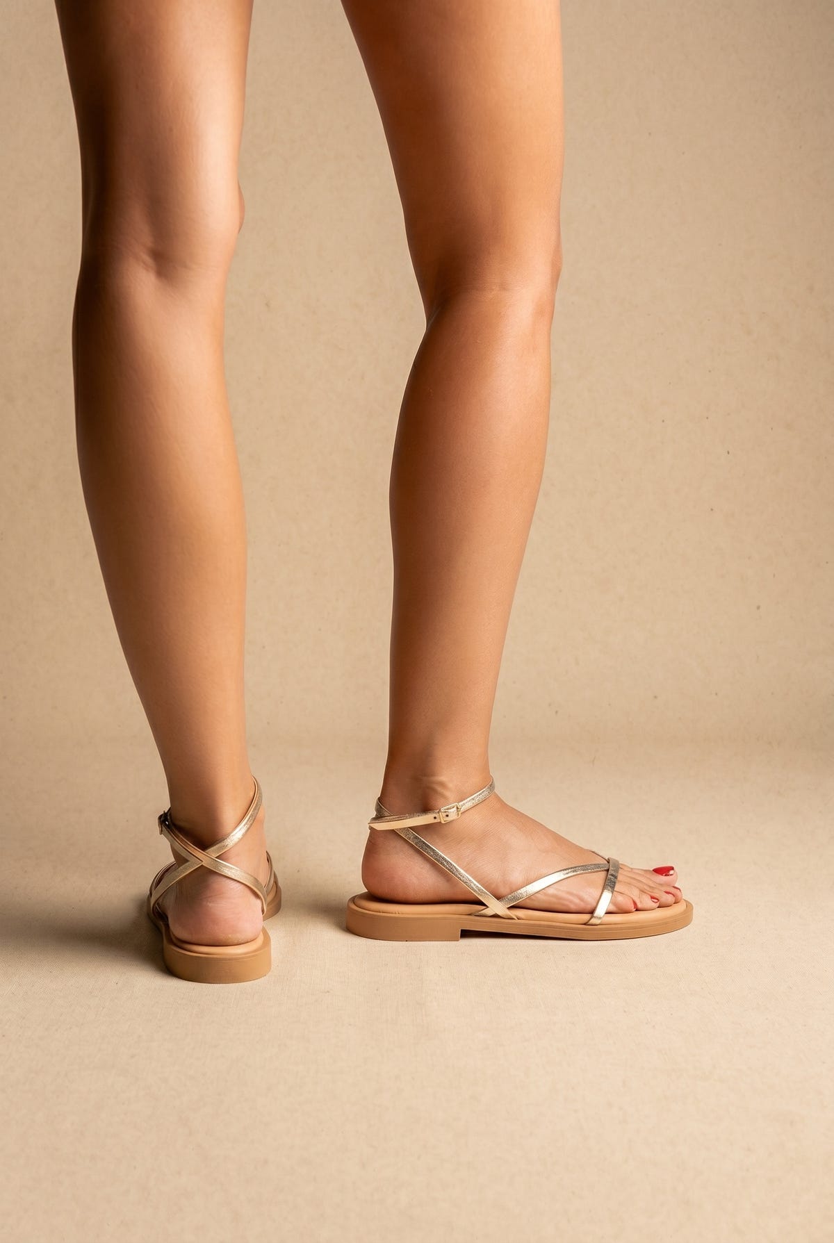 Sandalias con lateral tira Closure - Dorado claro