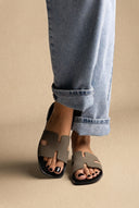 Sandalen Wide Cut Out Strap – Olive Green Nubuck