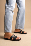 Σανδάλια Wide Cut Out Strap - Μαύρο Ματ