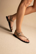 Toe Ring Sandálias fivela Strap - Caqui