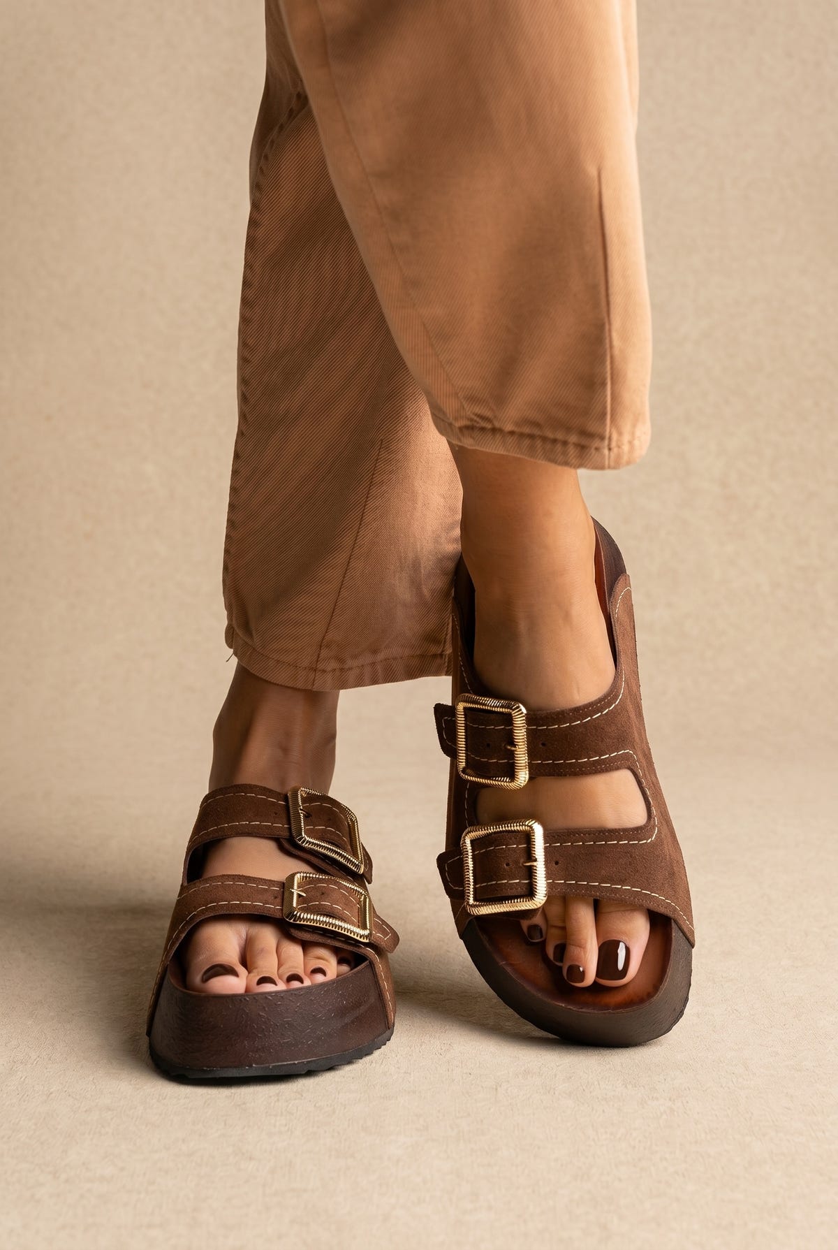 Flatform Sandals Buckle Detail - Brown Suede