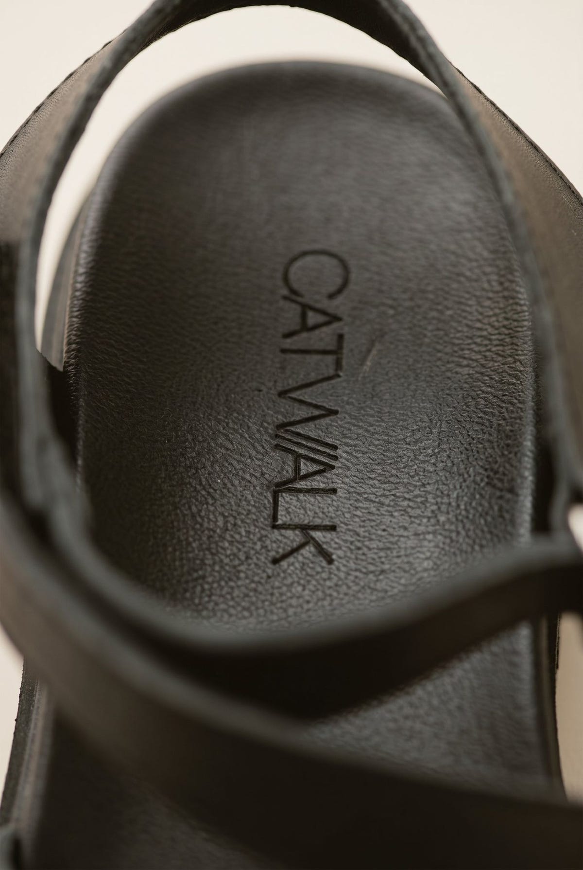 Flatform Sandals Chunky Sole Crossover - Black Matte-Flatform Sandals Chunky Sole Crossover - Black Matte